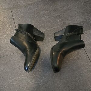 Chic Black Ankle Boots